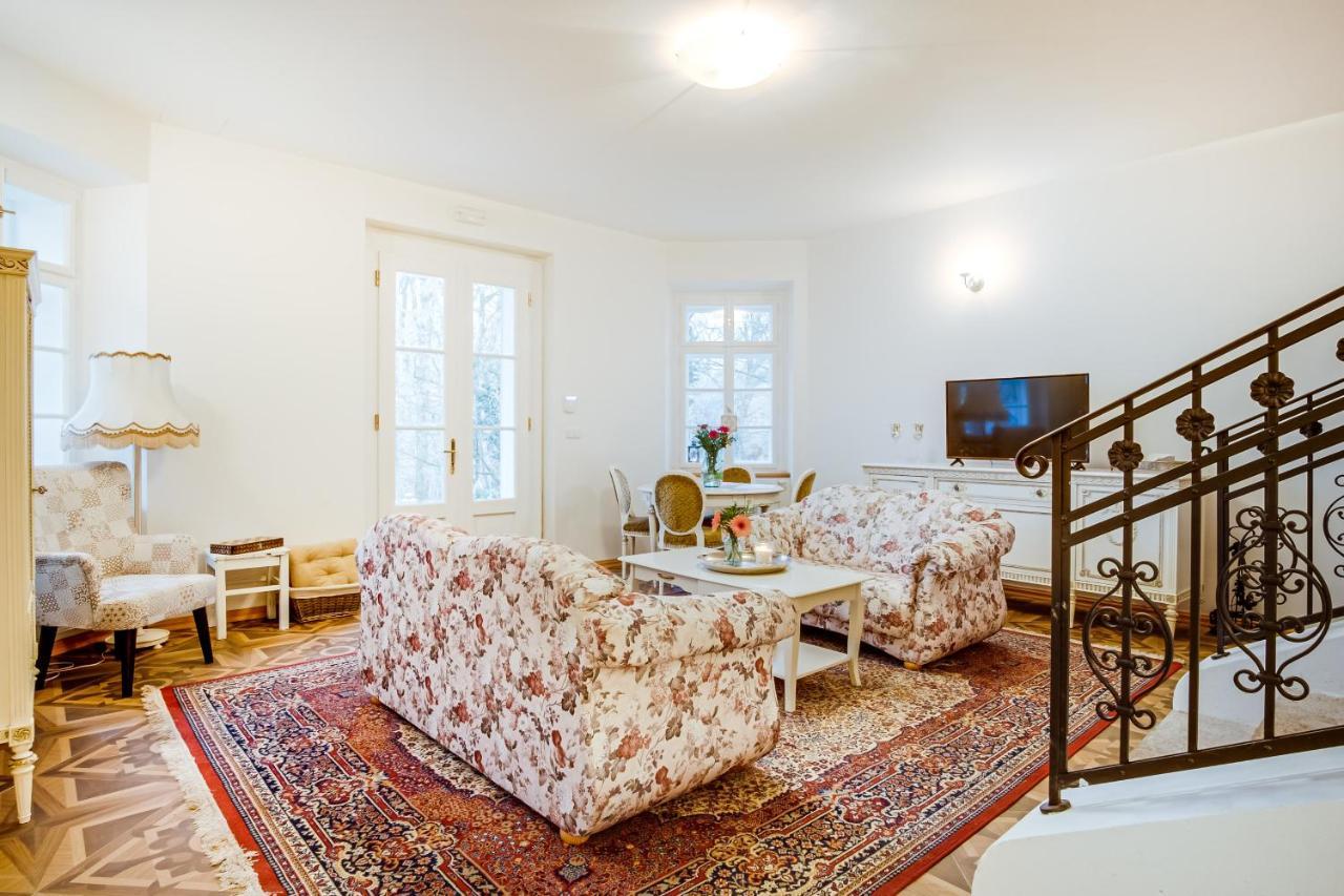 Villa Lovecky Zamecek Pod Milesovkou Teplice