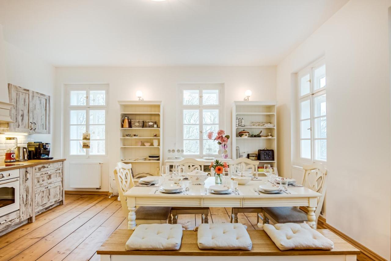 Lovecky Zamecek Pod Milesovkou Villa